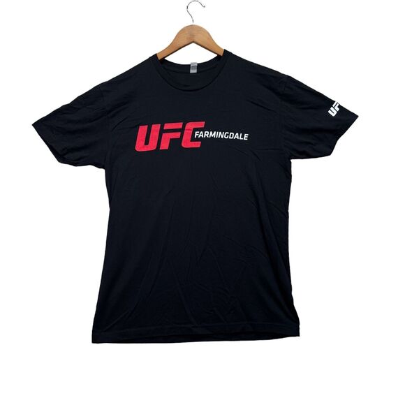 UFC Farmingdale NY Men's Black T Shirt MMA Fighting Mixed Martial Arts Men's L - Picture 1 of 4